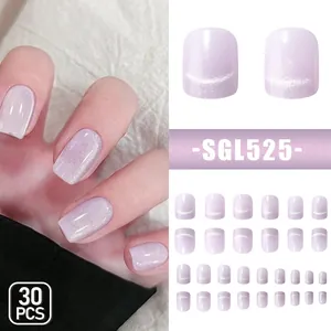 Faux ongles courts carrés lilas œil de chat avec effet pailleté lot de 30 SGL525