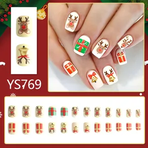 Faux ongles de Noël 24 pièces avec motifs de renne et boîte cadeau pour ambiance festive