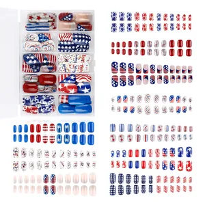 Unghie Finte Corte Lucide Giorno dell'Indipendenza USA Bandiera Americana Stelle Strisce Brillantini per Donna Festa