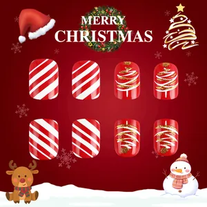 Faux ongles carrés brillants de Noël avec motifs élan, flocon de neige et sapin