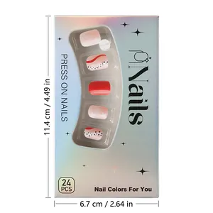 Faux ongles courts carrés avec cœurs rouges et pois dans une boîte holographique