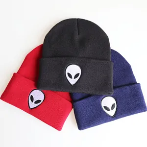 Unisex Alien Stickerei Strickmütze Weiches Acryl Warme Wintermütze Hip Hop Streetwear Gerippte Manschette Skull Cap Für Damen Herren