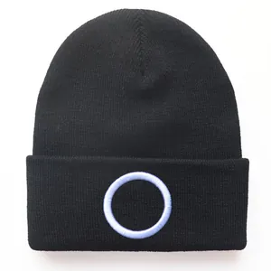 Schwarze Strickmütze für Damen und Herren mit weißer Kreis-Stickerei und Umschlag-Design