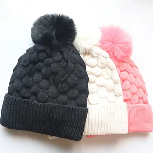 Damen Herren Winter Warme Strickmütze Mit Kunstpelz Bommel Fleece Gefüttert Dickes Blasenmuster Outdoor Slouchy Beanie