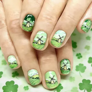 St Patrick's Day Grüne Kleeblatt Windmühle Landschaft Nägel zum Aufpressen Kurz Quadratisch Handbemalt Wiederverwendbare Künstliche Nägel