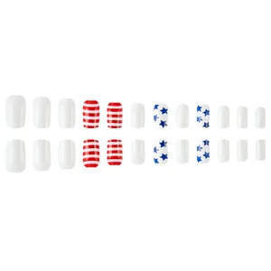 24 Stück quadratische Kunstnägel-Set mit patriotischem US-Flaggen-Design und Sternen