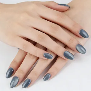 Faux Ongles Oeil de Chat Magnétiques Bleu Brume Transparent Ovale Court Pour Femmes Quotidien Fête Elégant