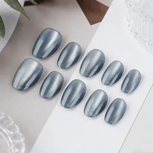 Faux ongles œil de chat ovales courts bleu brumeux, finition brillante magnétique