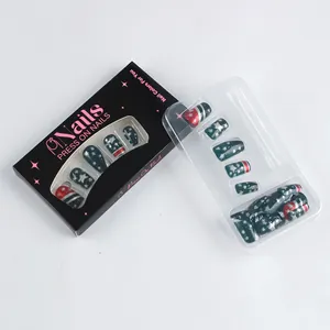 Detail of Independence Day press on nails in black retail box with star and stripe patterns