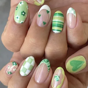 Green Checkerboard Heart Press On Nails Oval French False Nails With Flower Stripes Glossy Stick On Nails For Women Girls Valentine Day