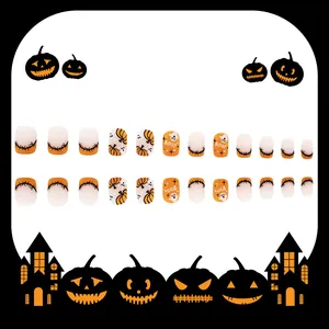 Set di 24 unghie finte Halloween con zucca e fantasma, forma quadrata corta arancione e nera
