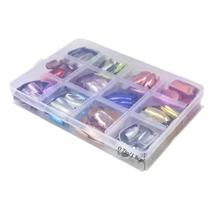 Faux ongles métalliques miroir dans une boîte de 12 grilles, style punk court 1,8 cm