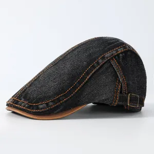 Retro gewassen denim platte pet met contraststiksels en verstelbare gesp