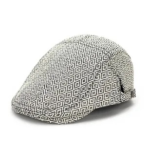Casquette plate d'été pour hommes avec motif géométrique de losanges noirs et blancs