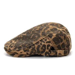 Retro leopard print ivy cap with brown cotton fabric and adjustable metal side buckle