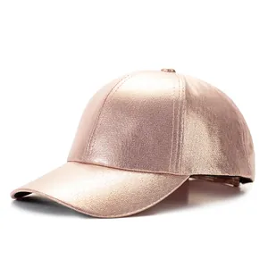 Casquette de baseball rose doré métallisé avec tissu brillant et visière courbée