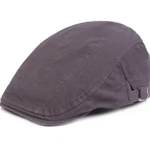Béret gris minimaliste en coton pour hommes avec boucle réglable et texture en sergé