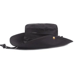 Chapeau de soleil tactique noir avec large bord, maille respirante et cordon réglable
