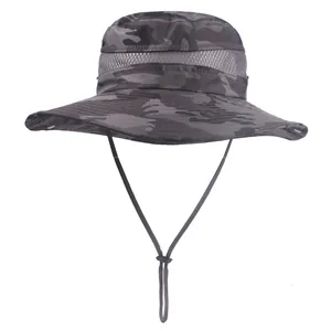 Herren Sonnenhut mit Camouflage-Muster, breiter Krempe, Netzgewebe und Kinnriemen