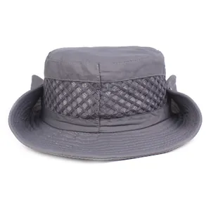 Dunkelgrauer Outdoor-Sonnenhut mit Mesh-Belüftung und breiter Krempe