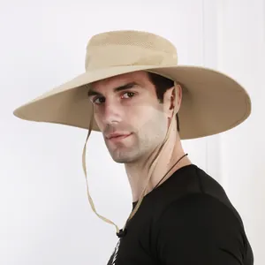 Cappello da sole traspirante kaki a tesa larga con sottogola regolabile per l'esterno