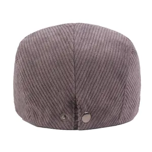 Gestreepte corduroy baret muts met verstelbare metalen gesp en warme voering