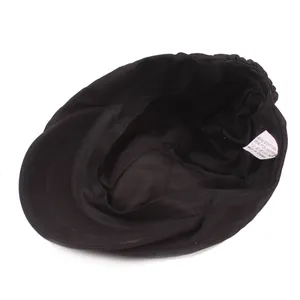 Béret casquette noir classique avec détails de doublure et bande élastique arrière