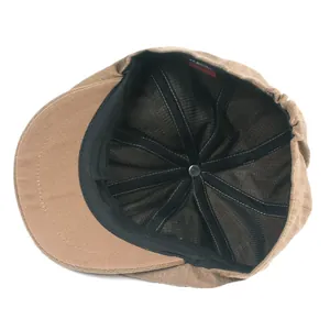 Casquette gavroche marron à chevrons avec motif classique et doublure intérieure