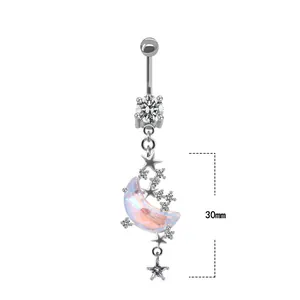 Detailansicht des Schmetterling Mond Stern Bauchnabelpiercings mit 30mm Längenangabe
