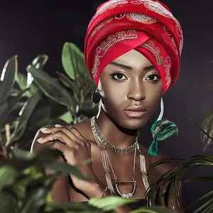 Dunkelroter und smaragdgrüner Samt-Turban mit Strasssteinen für Damen im Afrika-Stil