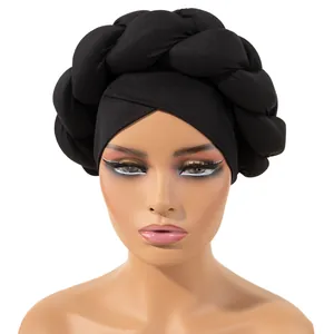 Elegante turbante in seta di latte nera con treccia spessa e stile incrociato per donna