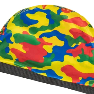 Cuffia wave cap elastica con motivi mimetici colorati e bordo nero di alta qualità