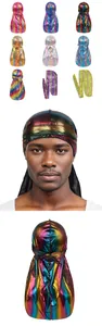 Durag en soie laser brillante pour homme longue queue couvre-chef multicolore détails