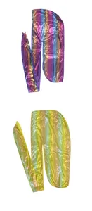 Détail durag laser soyeux, dégradé de couleur vif, design longue queue, texture tissu lisse, homme.