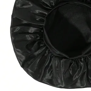 Schwarze Satin-Schlafmütze für Herren mit breitem Gummiband und seidigem Glanz-Finish