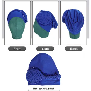 Turbante blu reale da donna con bordo in perle e decorazione floreale a spirale
