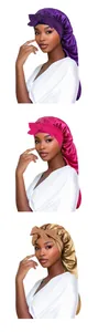 Comparaison détaillée de bonnets de nuit longs en satin violet, magenta et doré
