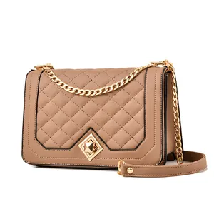 Sac Bandoulière Femme Mode Matelassé Losange Petit Sac Carré en Cuir PU Avec Chaîne Élégant Sac à Main Fermoir Métallique