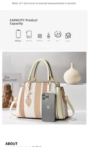 Detailansicht der gestreiften Tragetasche mit Platz für Handy, Make-up und Zubehör