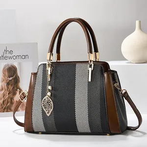 Vintage PU Leder Kontraststreifen Handtasche Für Damen Große Kapazität Tote Mit Metall Blatt Anhänger Elegante Schulter Umhängetasche