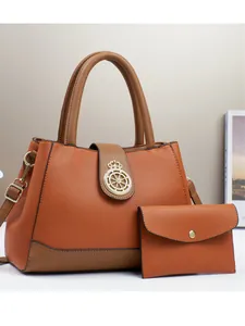 Set borse vintage due pezzi arancio e marrone con trama litchi e logo metallico