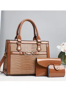 Braunes 3-teiliges Shopper-Set mit Kroko-Prägung und glänzendem Lackleder-Finish
