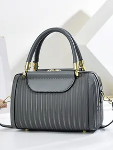 Borsa a Mano Boston da Donna in Pelle PU con Texture Verticale Grande Capacità Tracolla a Cuscino con Metallo Dorato