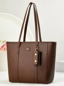 Dunkelbraune Shopper Tasche aus strukturiertem Leder mit großem Fassungsvermögen