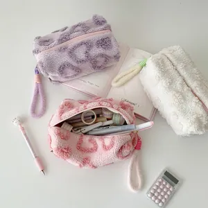 Astucci per cancelleria in peluche a cuore di grande capacità in morbido pile viola e rosa