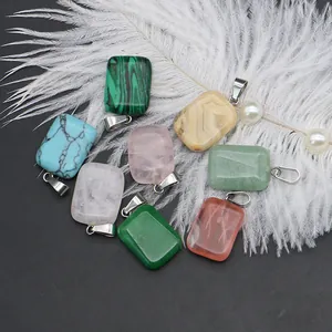 Colgantes rectangulares de piedra natural en varios colores con enganche de plata