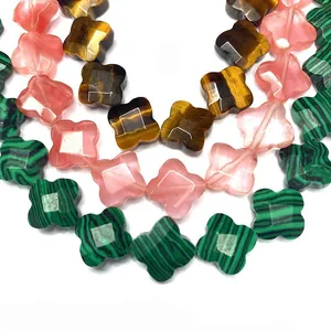 Pietre naturali a quadrifoglio in malachite, occhio di tigre e quarzo rosa lucidato