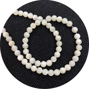 Filo di perle tonde in conchiglia di trochus bianca naturale per gioielli fai da te