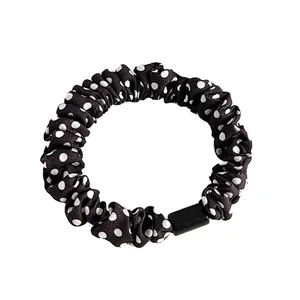 Elastico per capelli nero a pois con alta elasticità e finitura in raso elegante