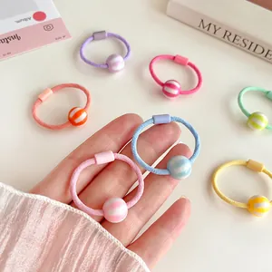 Coleteros de colores con cuentas de resina a rayas y cuerda elástica para niñas